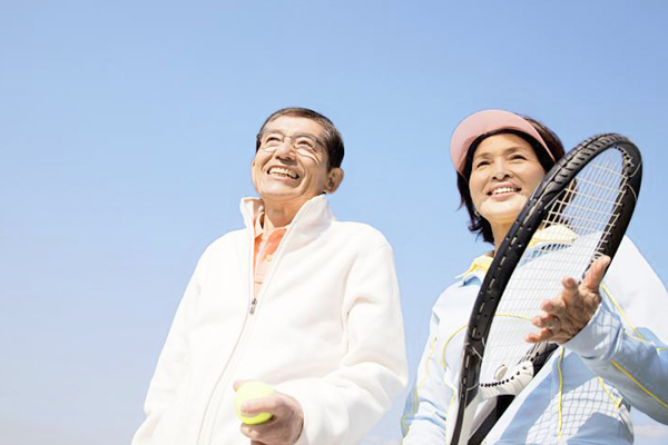 ứng dụng keo DY trong sản xuất bỉm người già